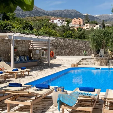 Chrysallis With Heated Pool Villa Georgioupoli